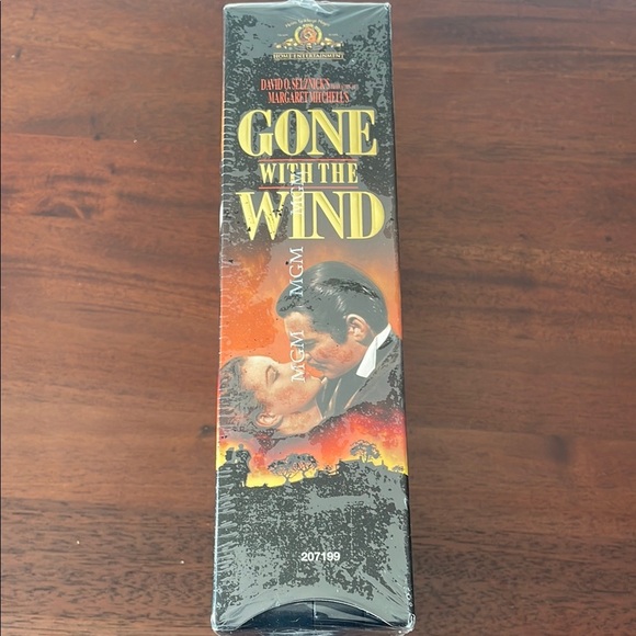 MGM Gone with the Wind VHS Tape Academy Award Winning Home Entertainment New - Picture 2 of 5